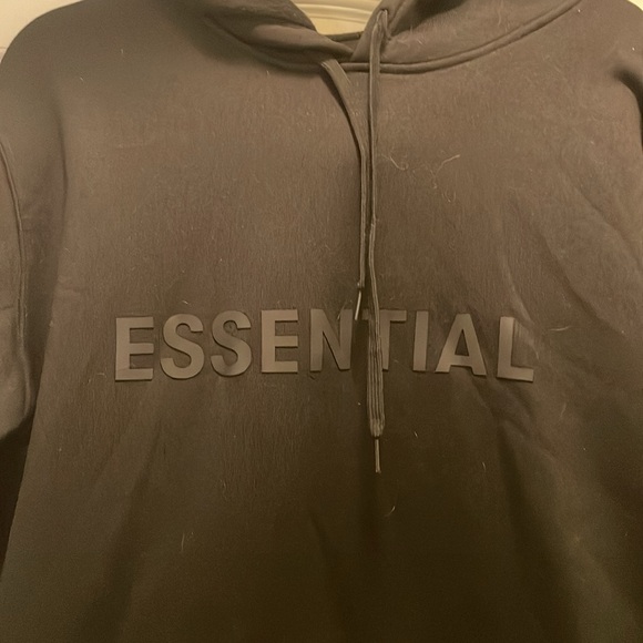 Essential hoodie - Picture 2 of 4